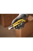 STANLEY ΦΑΛΤΣΕΤΑ QUICK SNAP ΜΕ ΣΠΑΣΤΗ ΛΑΜΑ 18MM STHT10501-0