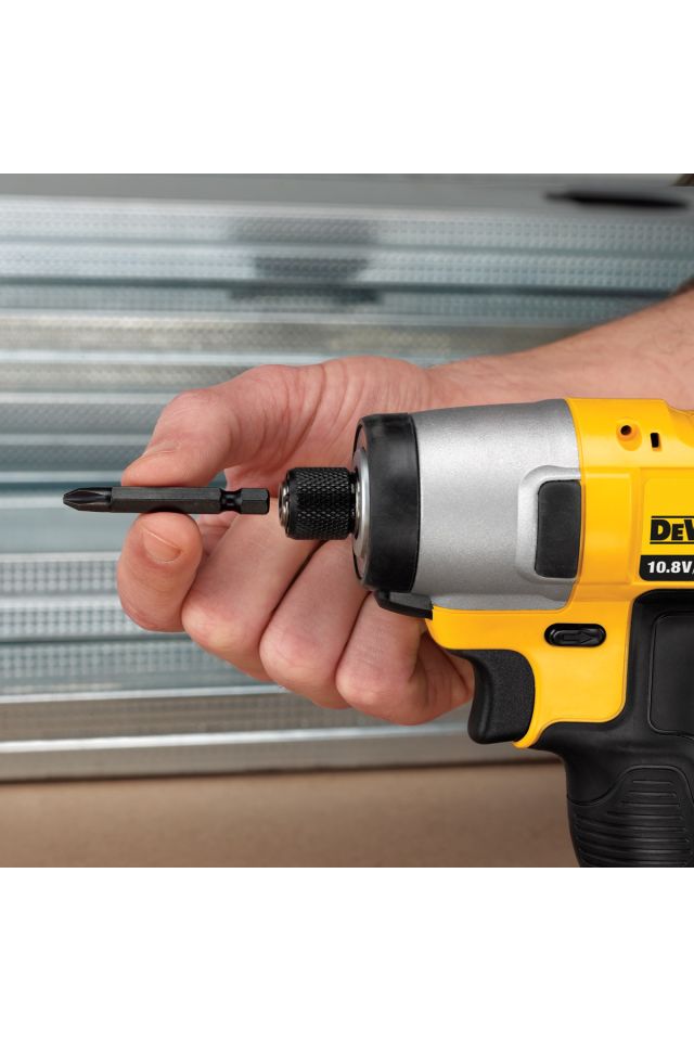 DEWALT ΠΑΛΜΙΚΟ KΑΤΣΑΒΙΔΙ DW 2 XR LI-ION 2.0A DCF815D2-QW