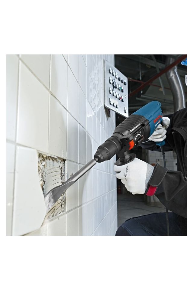 BOSCH ΠΙΣΤΟΛΕΤΟ 830 W GBH 2-26 F PROFESSIONAL ΚΑΙ ΣΕΤ 5 ΤΡΥΠΑΝΙΩΝ 06112A4001 (ΚΑΙ ΔΩΡΟ ΤΣΑΝΤΑ ΕΡΓΑΛΕΙΩΝ)