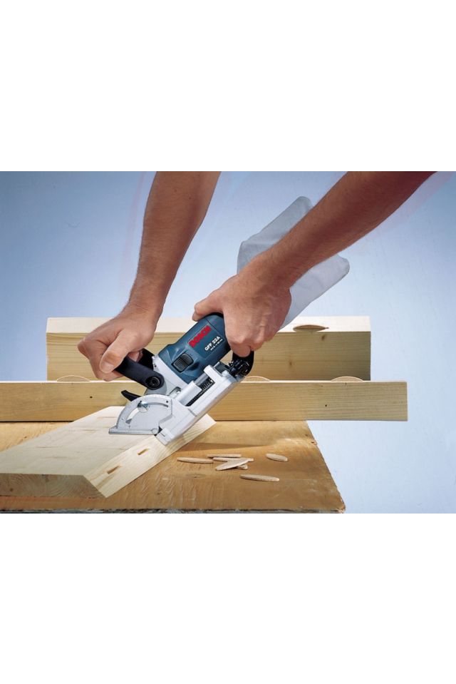 BOSCH GFF 22 A PROFESSIONAL ΦΡΕΖΟΚΑΒΙΛΙΕΡΑ 670W 0601620003