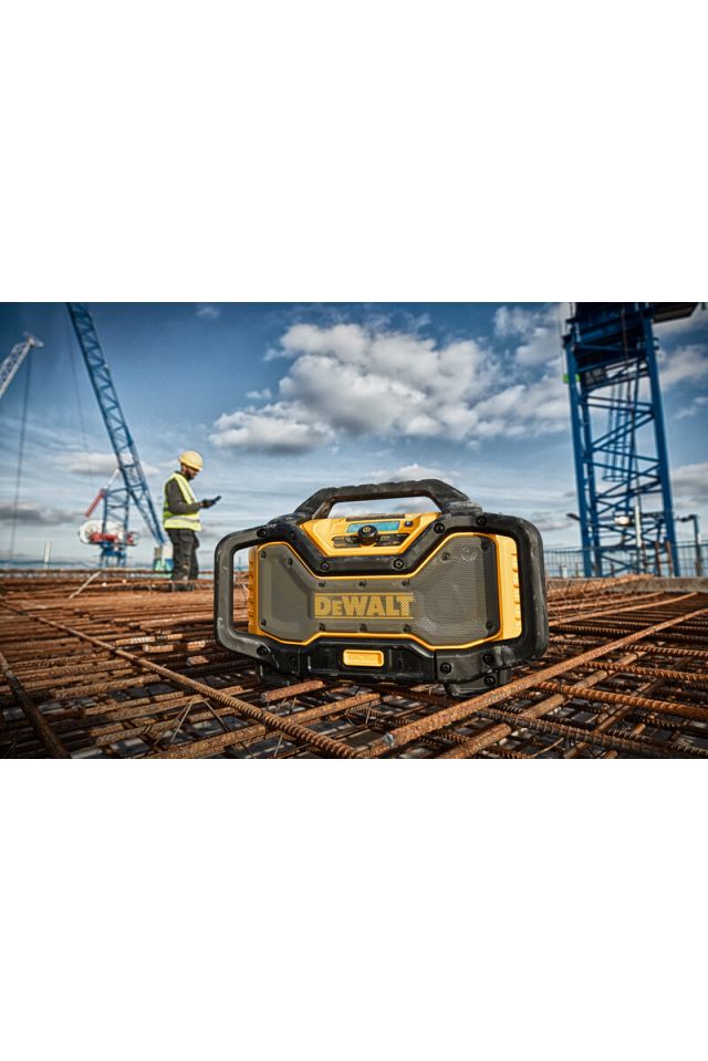 DEWALT ΦΟΡΗΤΟ ΡΑΔΙΟΦΩΝΟ ΜΠΑΤΑΡΙΑΣ DAB ΜΕ USB ΚΙΤΡΙΝΟ (ΜΟΝΟ ΣΩΜΑ) DCR027-QW