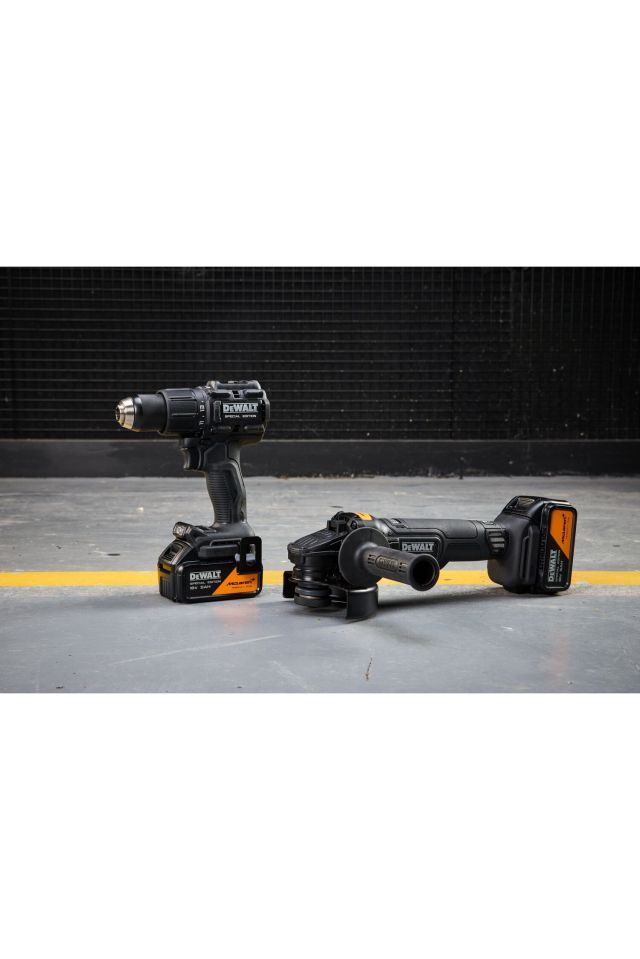 DEWALT X MCLAREN COMBO KIT 18V XR ΚΡΟΥΣΤΙΚΟ ΔΡΑΠΑΝΟ KAI ΤΡΟΧΟΣ (2X5AH) DCK2223MP2T-QW