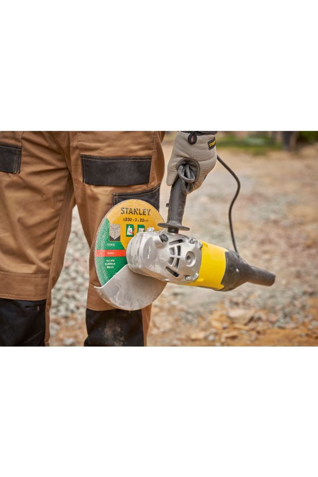 STANLEY ΓΩΝΙΑΚΟΣ ΤΡΟΧΟΣ 2000W 230mm FATMAX FMEG232-QS