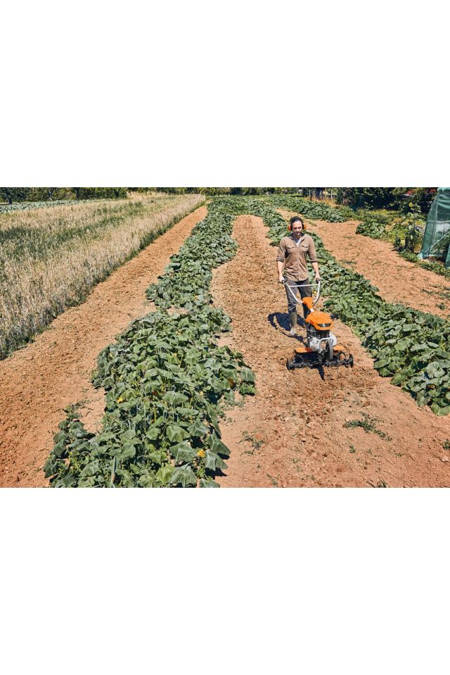 STIHL ΣΚΑΠΤΙΚΟ ΜΗΧΑΝΗΜΑ ΜΕ ΙΣΧΥΡΟ ΚΙΝΗΤΗΡΑ MH 600