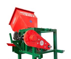 SIK KIRIAKAKIS ΘΡΥΜΜΑΤΙΣΤΗΣ ΚΛΑΔΙΩΝ ΓΙΑ ΤΡΑΚΤΕΡ ΜΕ ΜΑΧΑΙΡΙ ΓΙΑ ΤΟΝ ΤΕΜΑΧΙΣΜΟ ΞΥΛΩΝ POWERCHIPPER 3Α
